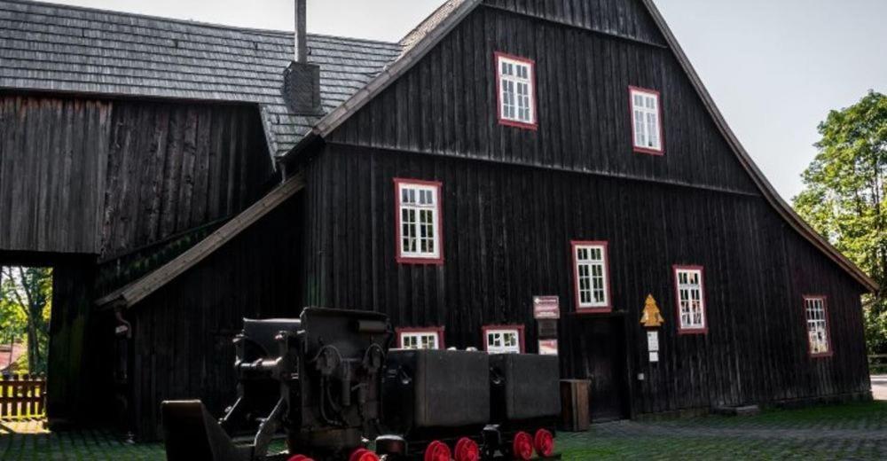Schoene Ferienwohnung Fuer 6 Personen Erwartet Sie Im Oberharz Sankt Andreasberg Exterior photo